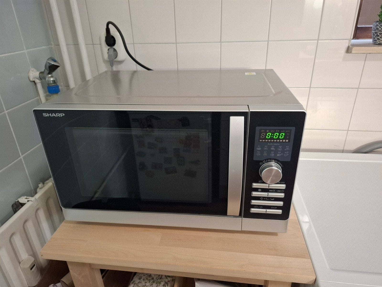 Sharp R843INW Combimagnetron Zilver - Zo goed als nieuw, Witgoed en Apparatuur, Magnetrons, Ophalen, Combimagnetron, Hete lucht