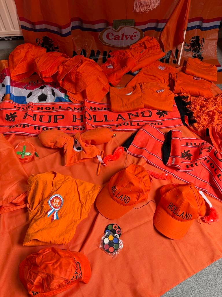 Groot Oranje Fanpakket - Alles voor de Echte Supporter!, Tickets en Kaartjes, Seizoenskaart, Eén persoon, Augustus, Nederlands elftal