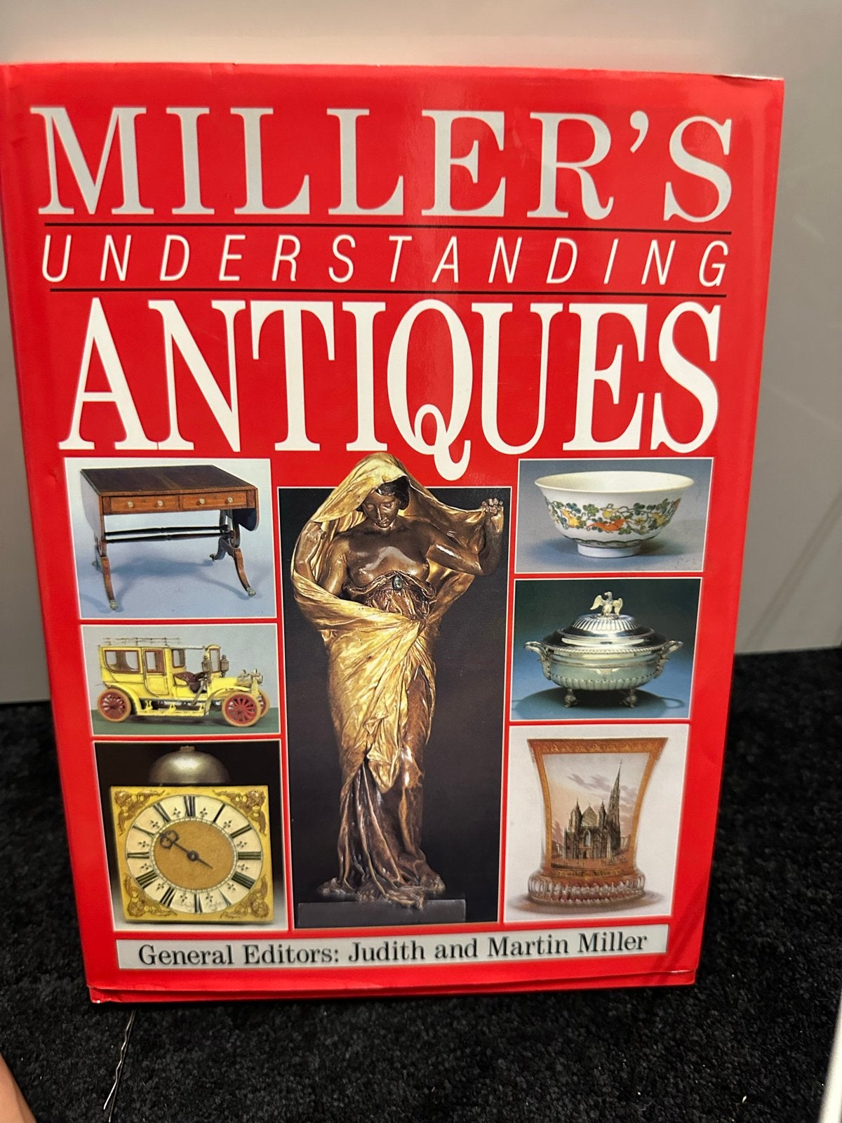 Miller's Understanding Antiques - Boek over Antiek, Boeken, Ophalen of Verzenden, Gelezen, Overige onderwerpen