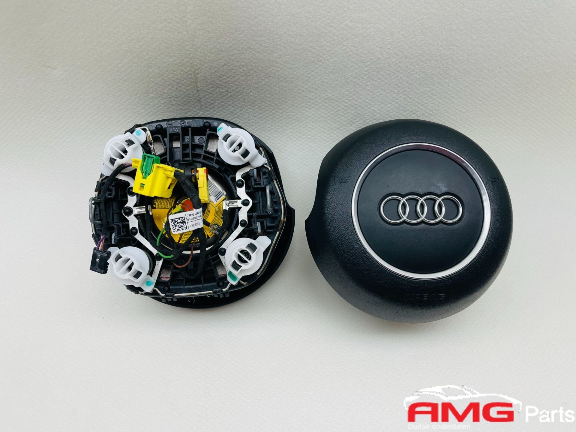 Audi A4 A5 S Line Stuur Airbag 8K0880201AE, Gebruikt, AUDI AG, Auto-Union-Strasse 1
85045  Ingolstadt, DE, Kundenbetreuung@audi.de