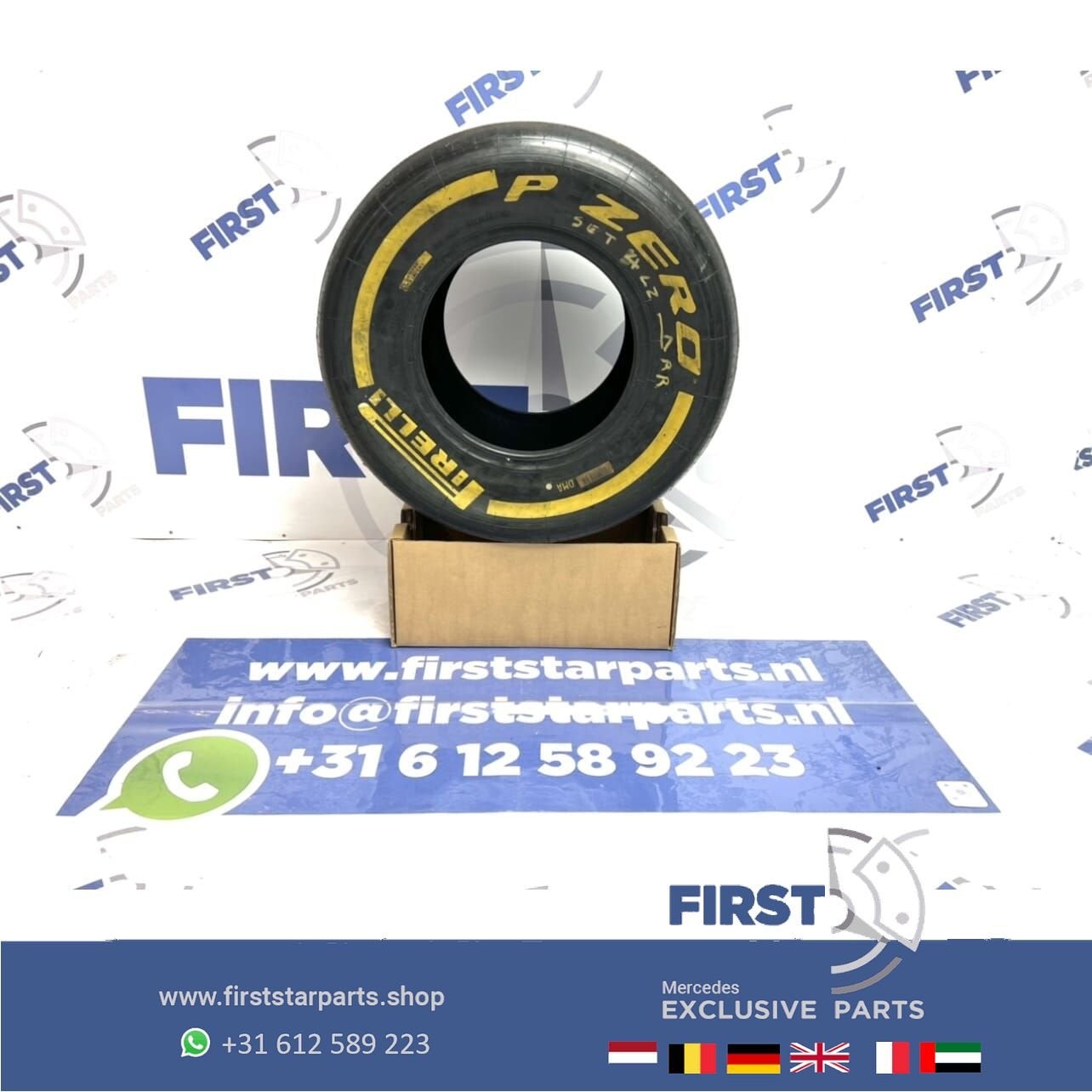 ORIGINELE FORMULE 1 Pirelli P ZERO BAND F1 SLICK GEEL MEDIUM, Verzamelen, Gebruikt, -, -, Ophalen of Verzenden
