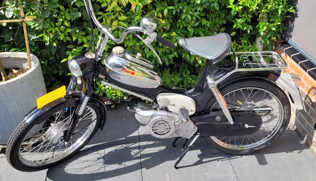 PUCH MS50V  1969  2 versn. compleet gereviseerd z.g.a.n, Fietsen en Brommers, Ophalen, Overige modellen, Maximaal 45 km/u, Zo goed als nieuw