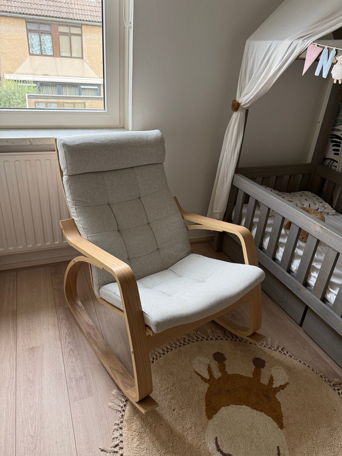 Comfortabele schommelstoel IKEA, Ophalen, Zo goed als nieuw, Hout, Eén