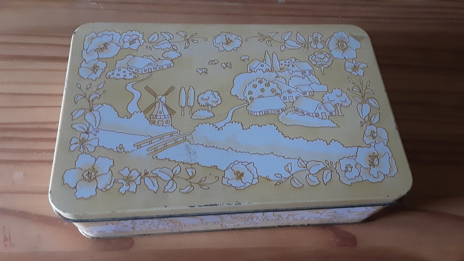 Vintage Verkade blik met Hollands landschap - 4 kanten, Ophalen of Verzenden, Gebruikt, Koek(jes), Verkade