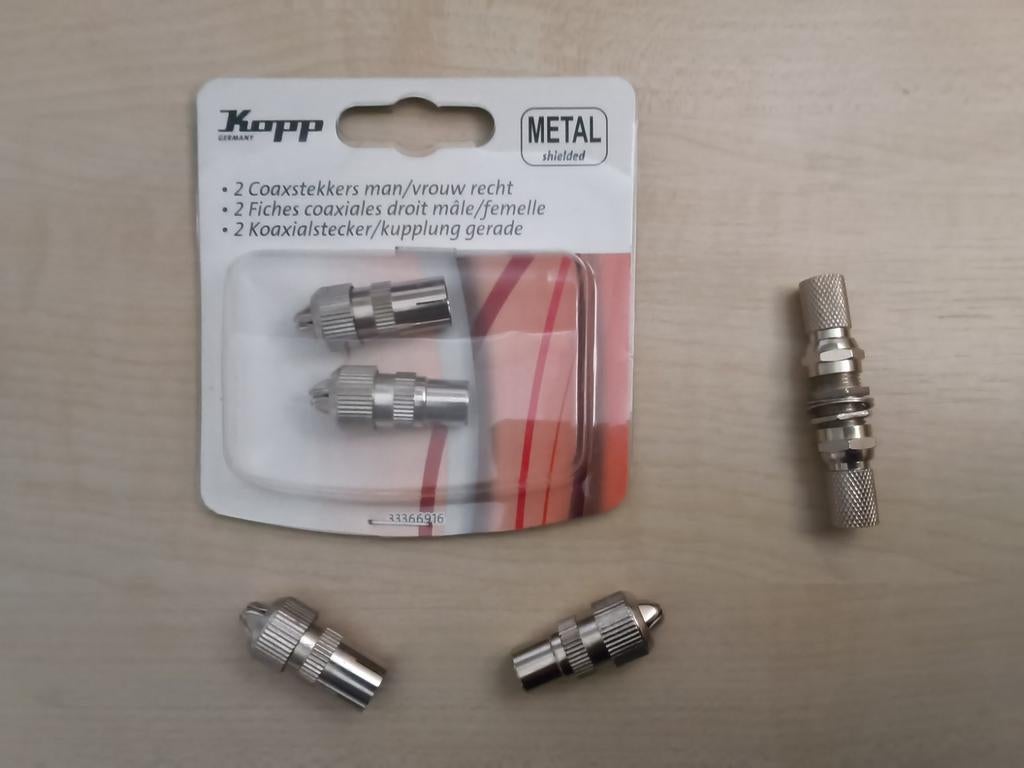 KOPP  coaxstekkers, Ophalen of Verzenden, Nieuw, Minder dan 2 meter, Coaxiale kabel