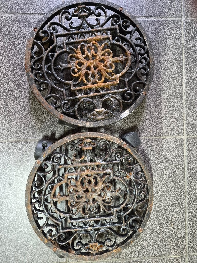 Planttrolley gietijzer 2x, Minder dan 30 cm, Minder dan 60 cm, Rond, Ophalen of Verzenden
