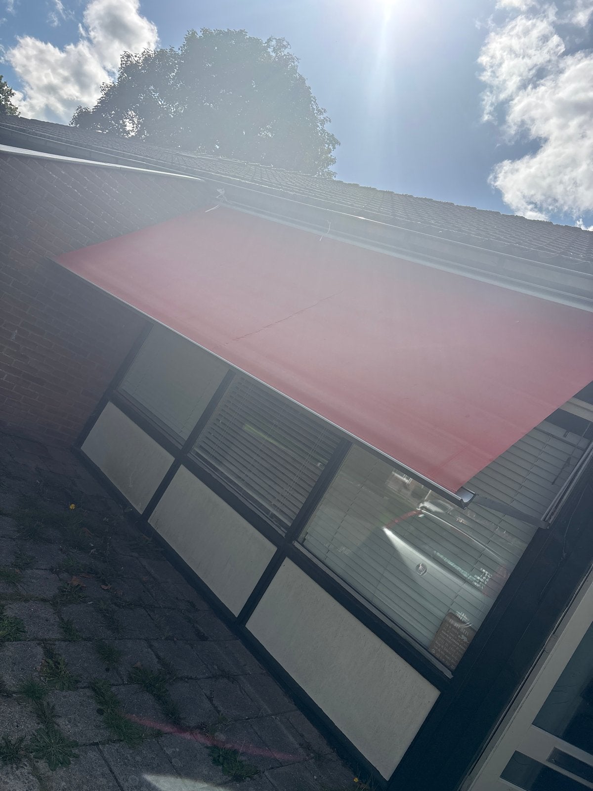 Elektrische zonnescherm - Rood - Gebruikt, Tuin en Terras, Ophalen, Gebruikt, 450 cm of meer, Elektrisch