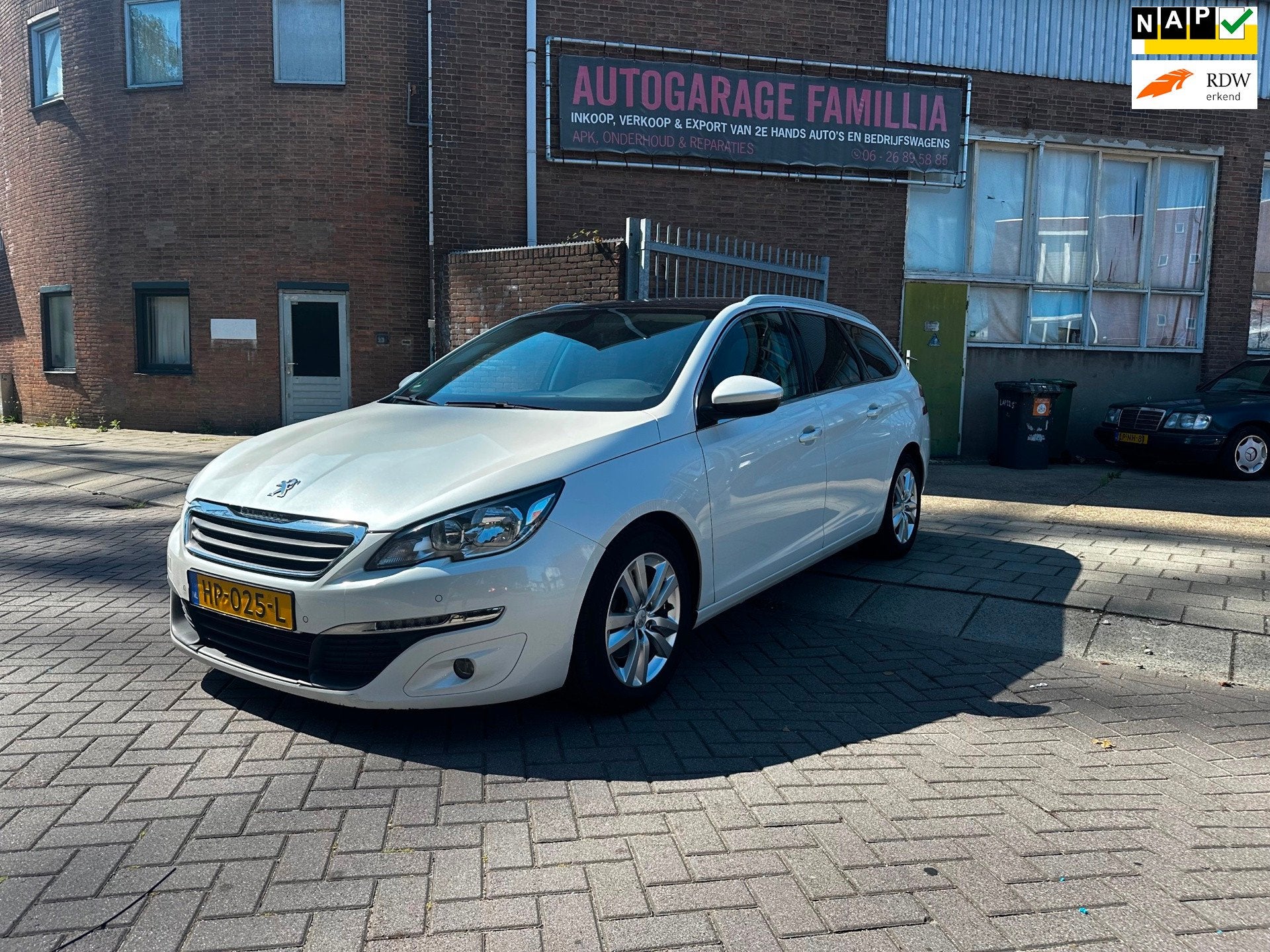 Peugeot 308 SW 1.6 BlueHDI Blue Lease Executive Pack, Voorwielaandrijving, Gebruikt, Wit, Origineel Nederlands