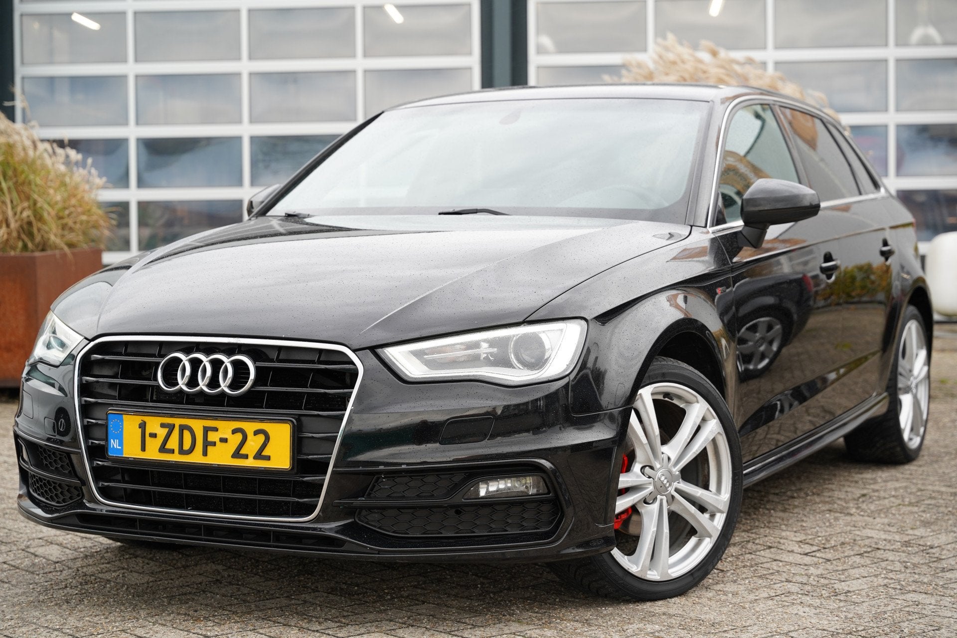 Audi A3 Sportback 1.4 TFSI Ambition 3X S Line g-tron 110pk |, Gebruikt, 4 cilinders, CNG (Aardgas), Zwart