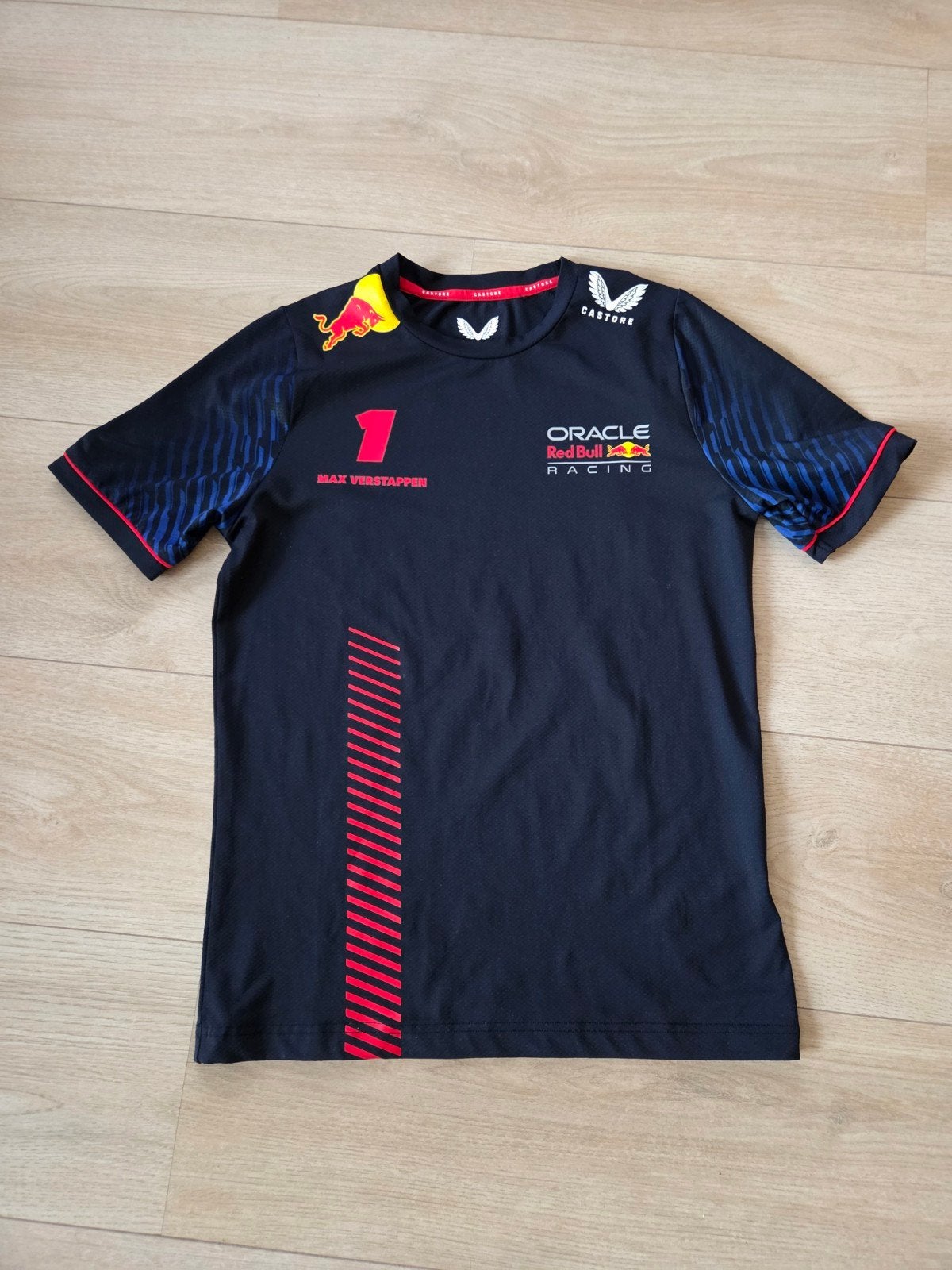 Red Bull shirt 152/158, Ophalen of Verzenden, Zo goed als nieuw, Jongen of Meisje, Sport- of Zwemkleding