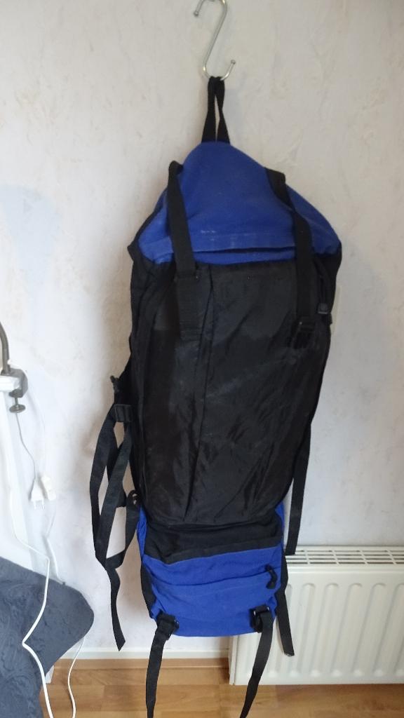 blauwe backpack, Sport en Fitness, Bergsport en Wandelen, Ophalen, Gebruikt, Rugzak