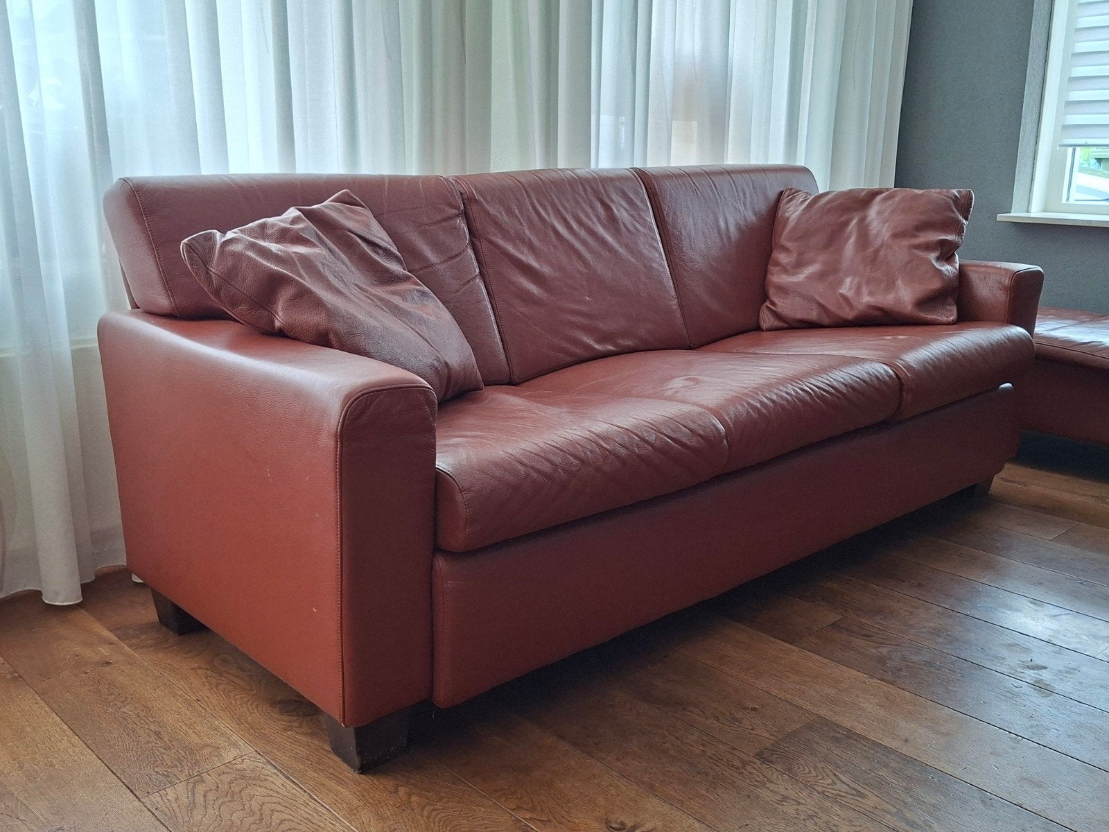 Leren bank en hocker in cognac kleur - goede kwaliteit, Ophalen, Gebruikt, 150 tot 200 cm, Driepersoons