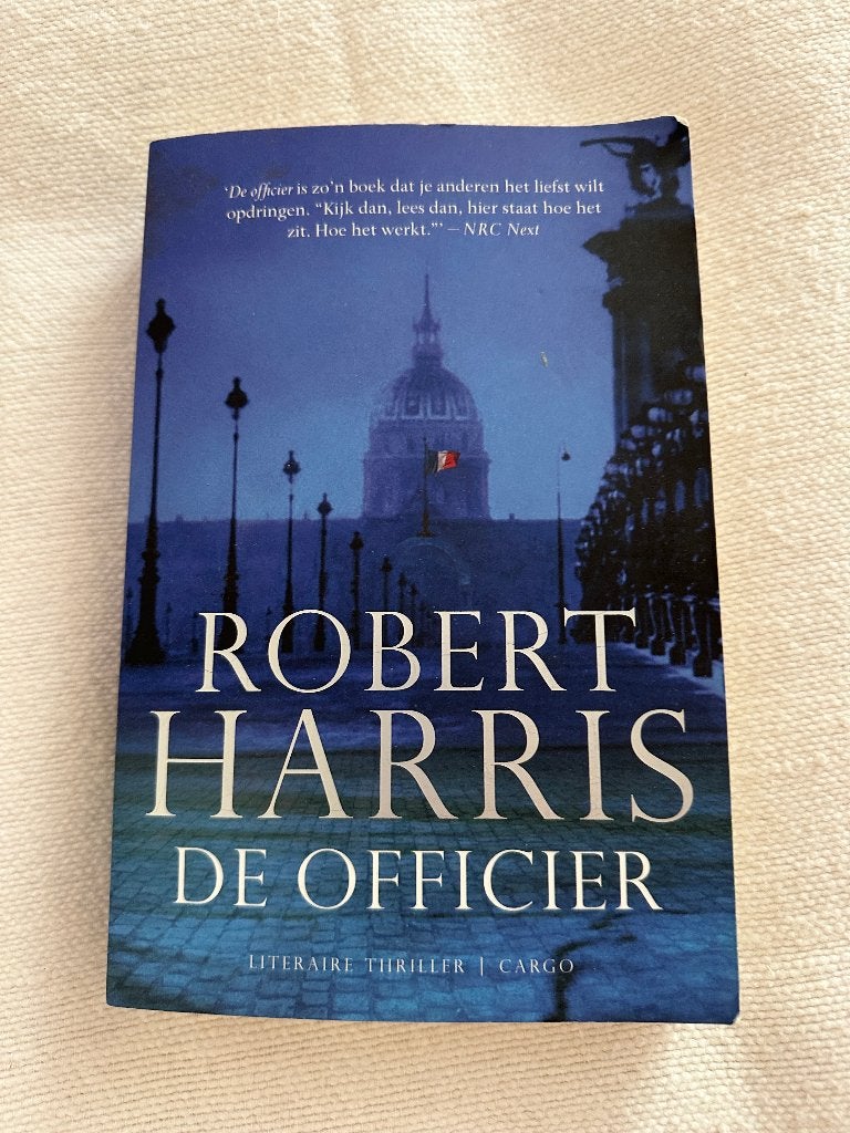 De Officier – Robert Harris, Ophalen of Verzenden, Zo goed als nieuw, Robert Harris, Nederland