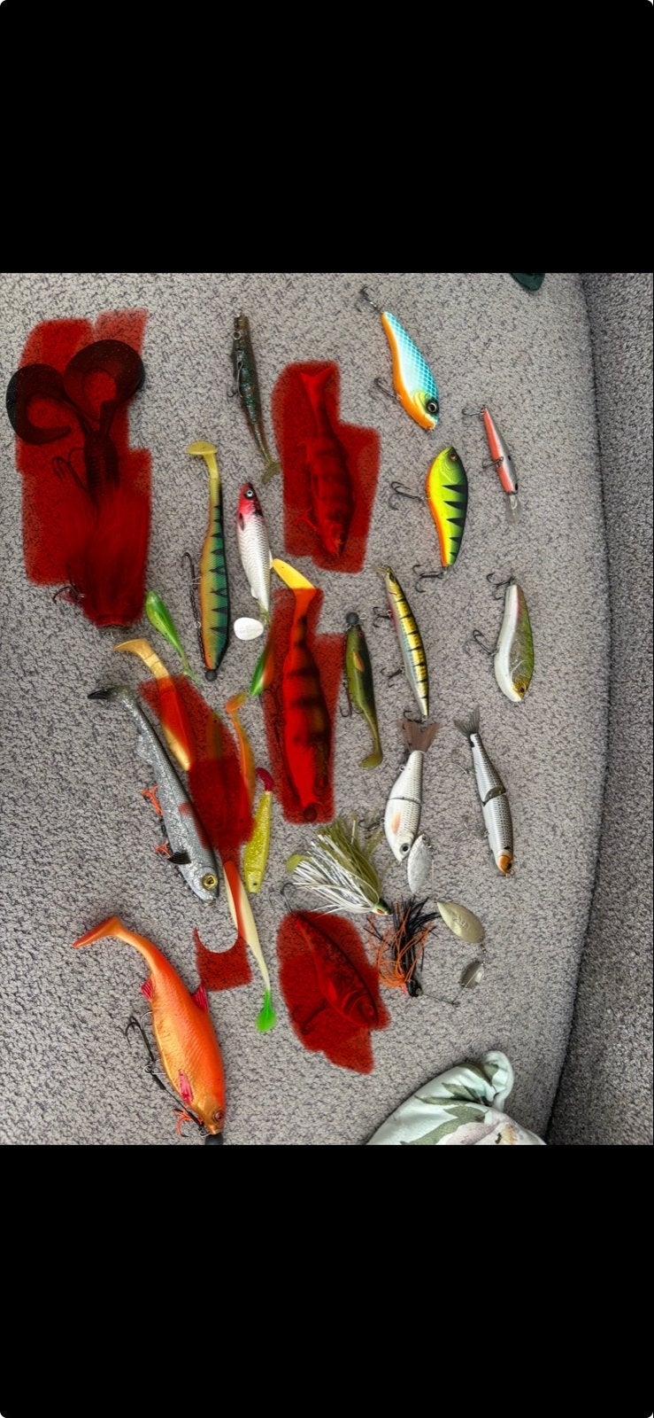 Kunstaas pakket: shads, spinnerbaits, jerkbaits, glide baits, Ophalen of Verzenden, Gebruikt, Kunstaas