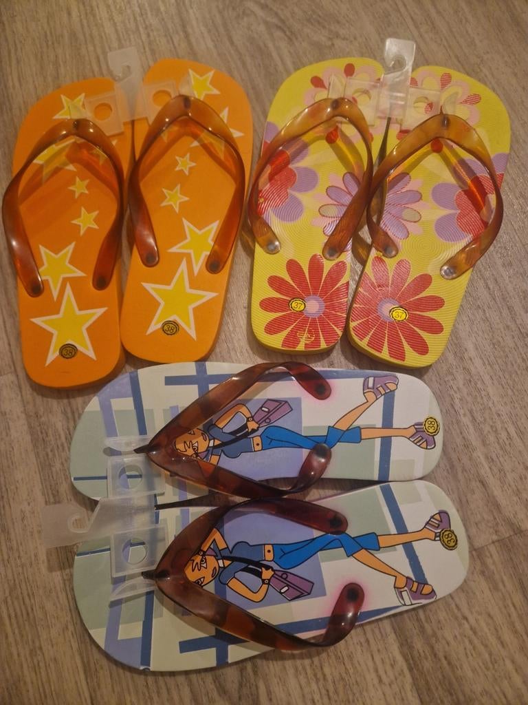 Leuke nieuwe Slippers, Ophalen, Nieuw