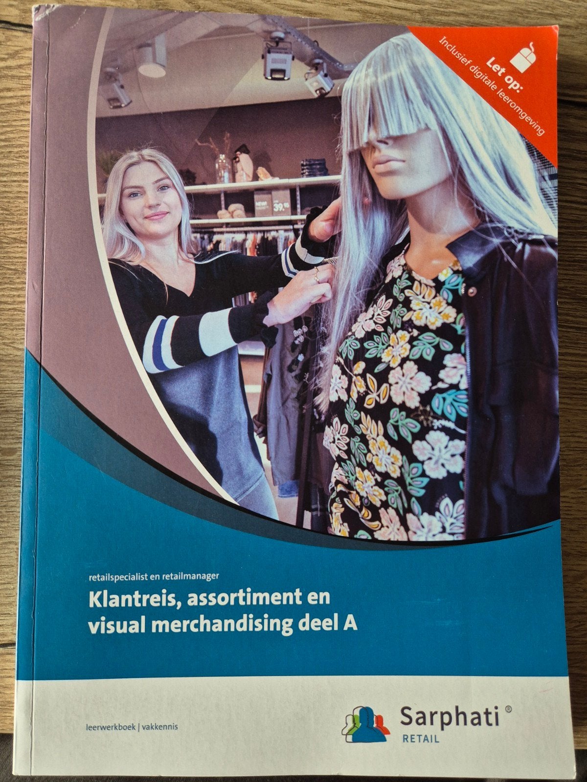 Klantreis, assortiment en visual merchandisi, Ophalen of Verzenden, Zo goed als nieuw, MBO, Gamma