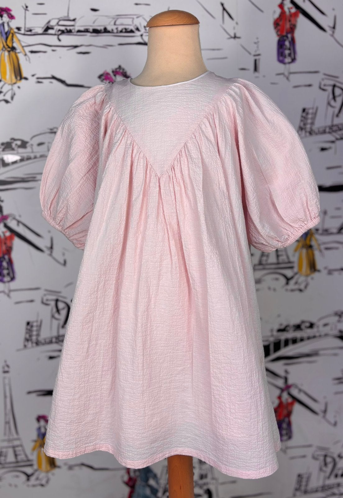 Il Gufo romantische roze crêpe zomerjurk maat 6, Customercare@ilgufo.com, Zo goed als nieuw, Il Gufo EU, Jurk of Rok