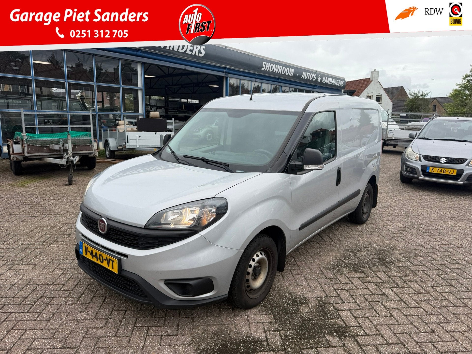 Fiat Doblò Cargo 1.3 MJ L1H1 SX I Airco I PDC I Bluetooth I, Voorwielaandrijving, Stof, Gebruikt, Bedrijf