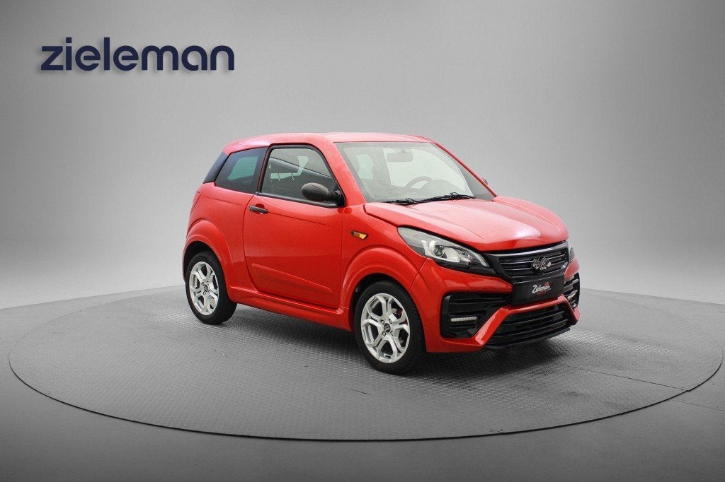 Ligier JS50 dCi Elegance - 2020 - 7.387 Km - Leer, Ligier Group Benelux, Gebruikt, Info@ligiergroup.nl, Koolmijnlaan 142, 3582 Beringen, België