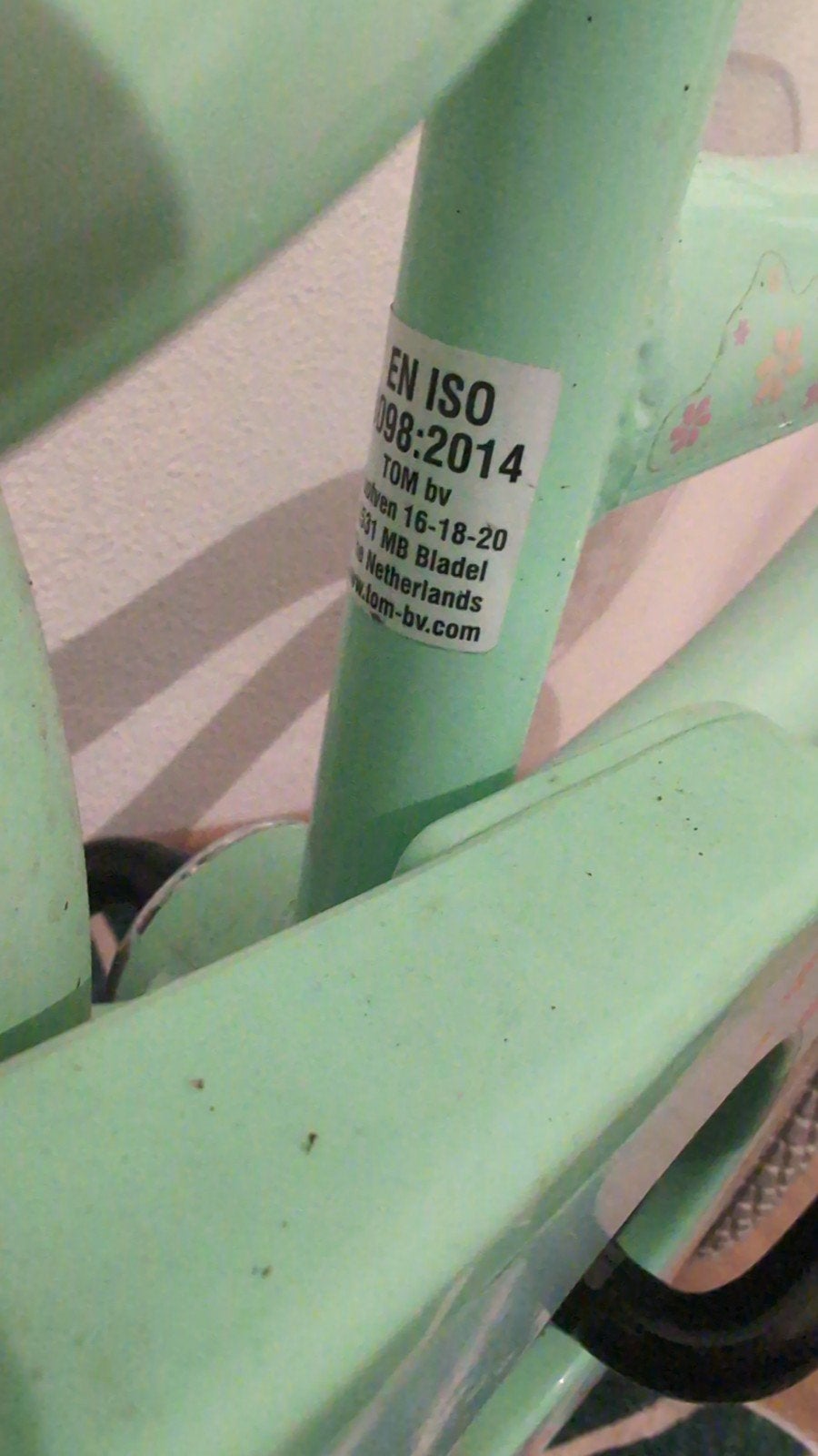 Foto 5 van Kinderfiets 16 inch met zijwieltjes en mandje