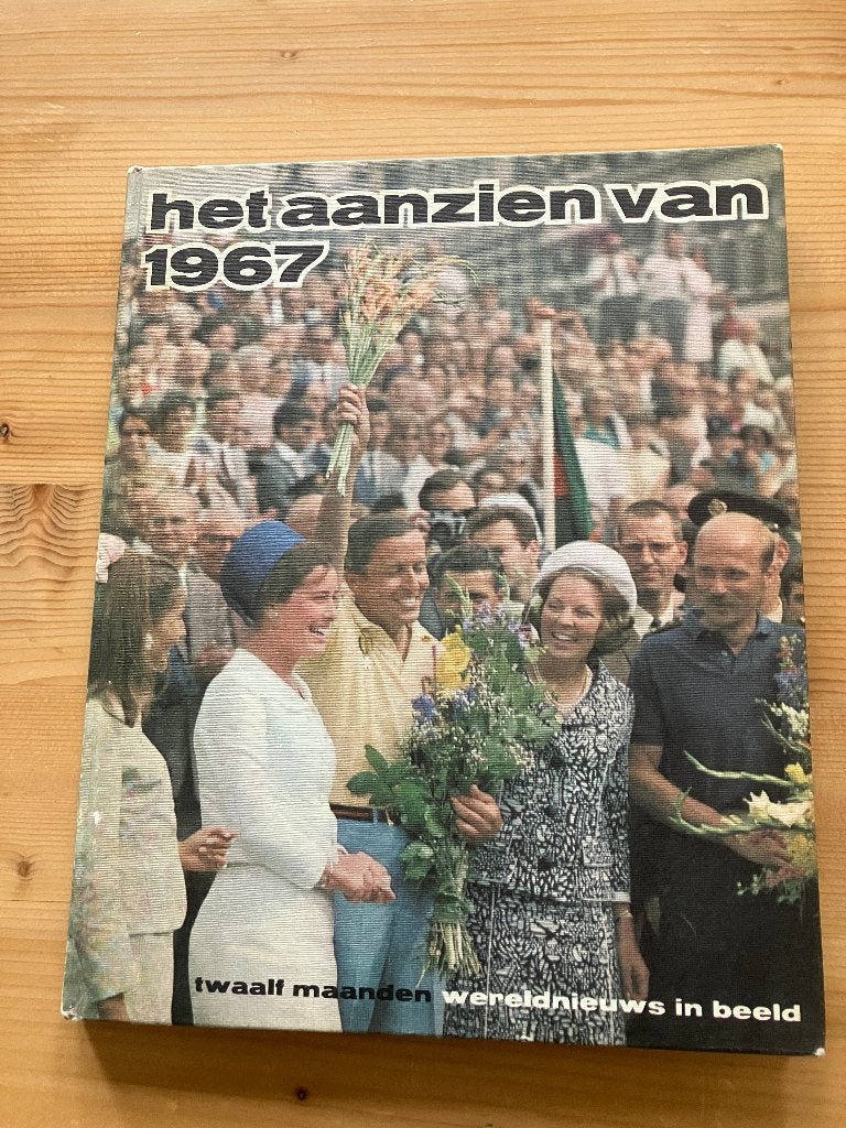 Het aanzien van 1964, 1965, 1967, 1968, 1969 en 1992, Boeken, Ophalen of Verzenden, Gelezen, Overige gebieden