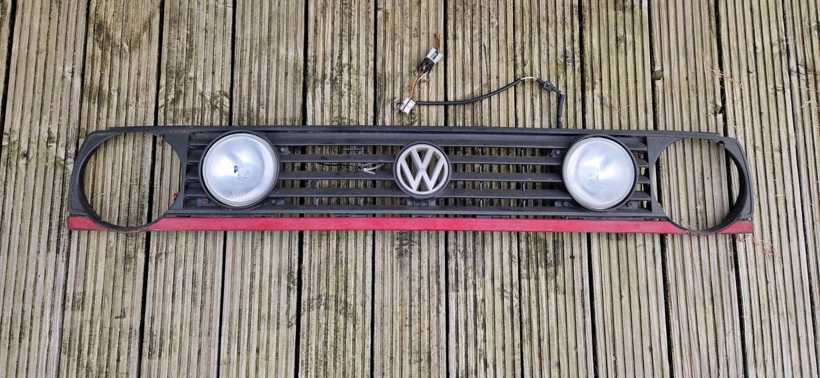 VW Golf 2 front bumper GTI Grill met Hella Verstralers, Ophalen of Verzenden, Gebruikt, Volkswagen