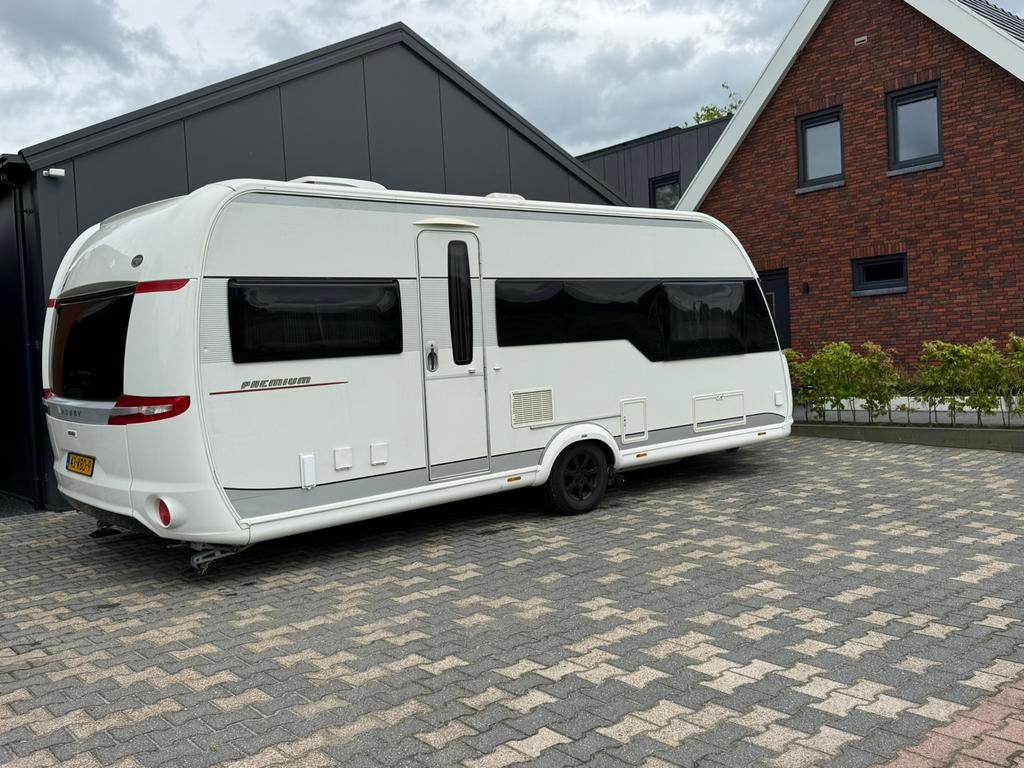 Hobby Premium 560 UL compleet met airco, mover en fietsenrek, Caravans en Kamperen, Rondzit, Hobby, Particulier, 5 tot 6 meter