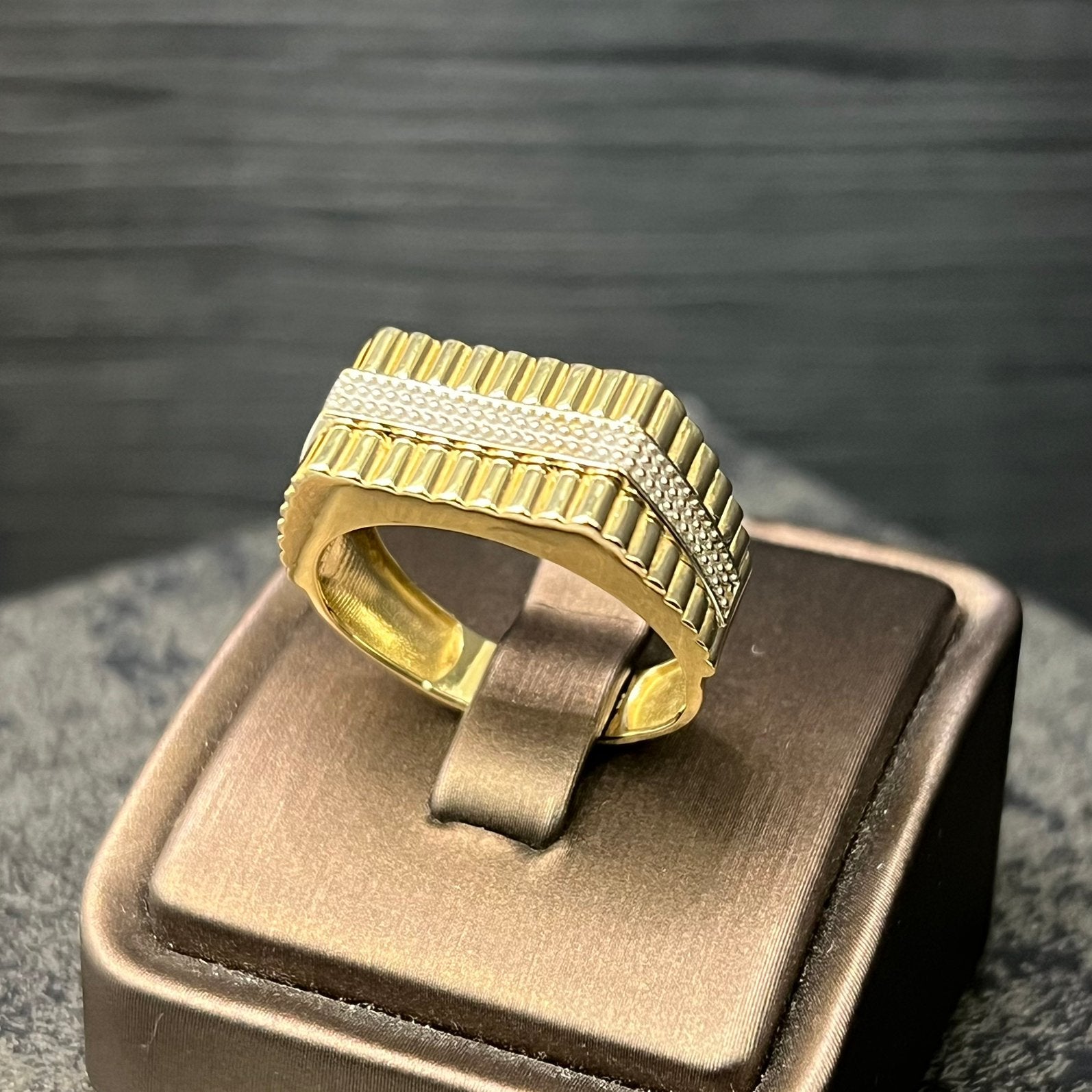 14k gouden ring prachtig model (m2432128822) — Ringen — Marktplaats