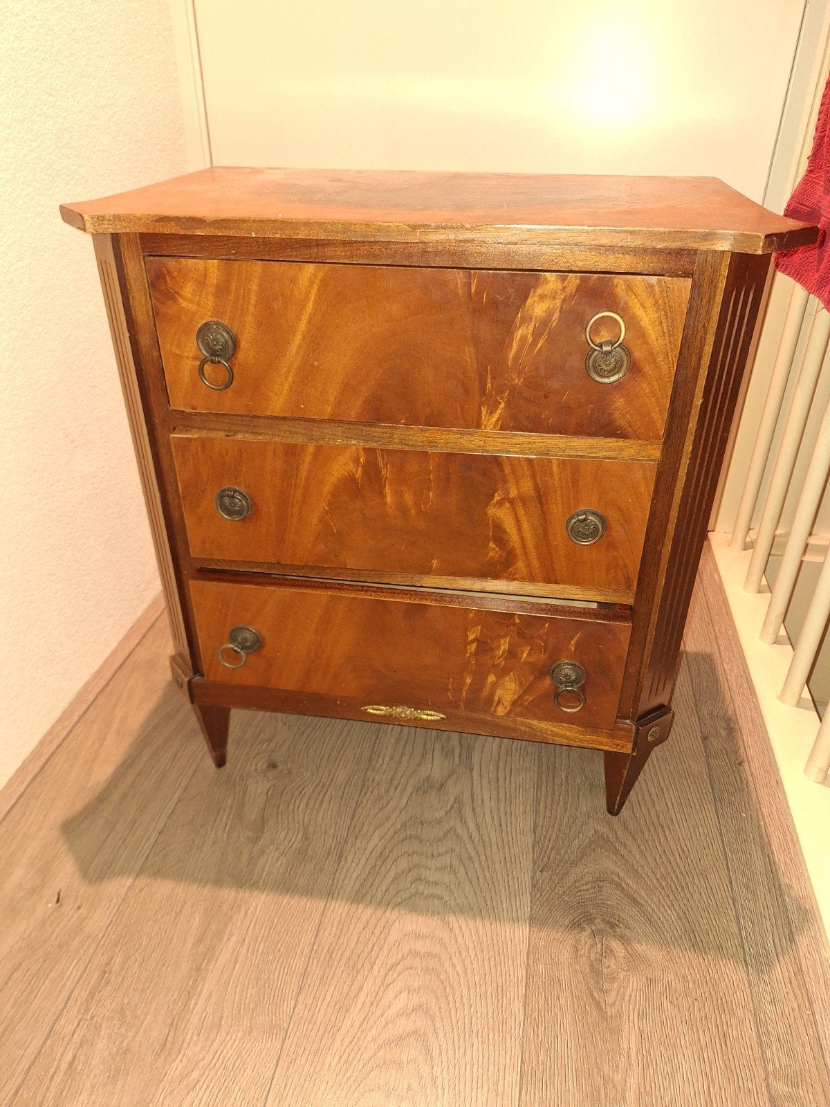 Antiek ladekastje, Huis en Inrichting, Kasten | Ladekasten, Ophalen, Gebruikt, 50 tot 100 cm, 3 of 4 laden