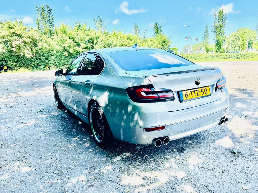 BMW 5-Serie 528I  F10 LCD Face Lift model 180KW met NAP., Automaat, Achterwielaandrijving, 4 cilinders, 2000 kg