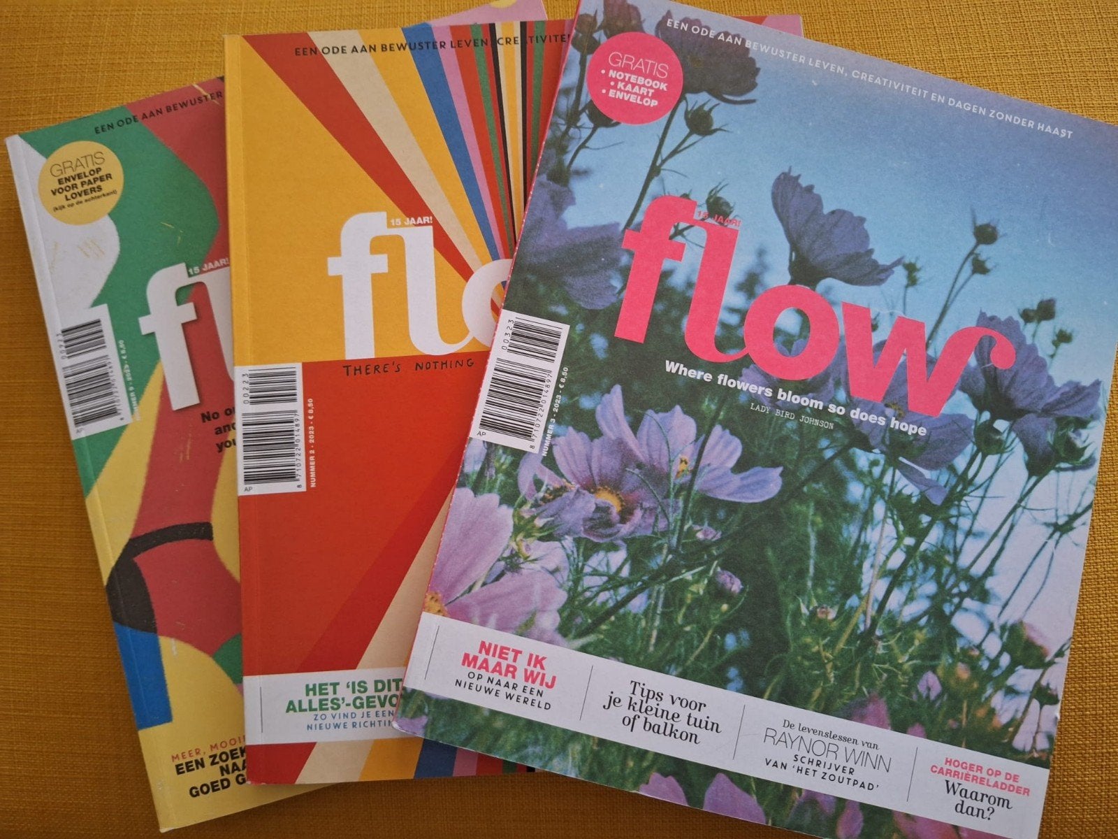 Flow tijdschriften - 3 stuks, zo goed als nieuw, Boeken, Ophalen of Verzenden, Zo goed als nieuw, Damesbladen