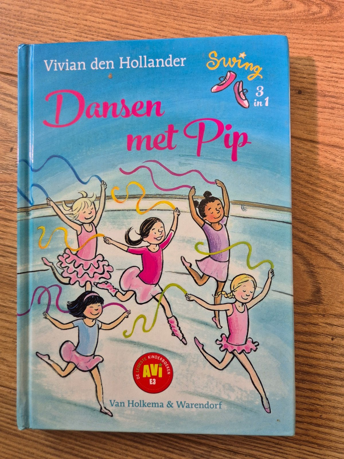 Dansen met Pip - Swing 3 in 1 - Vivian den Hollander, Boeken, Ophalen of Verzenden, Gelezen, Vivian den Hollander, 3 tot 4 jaar