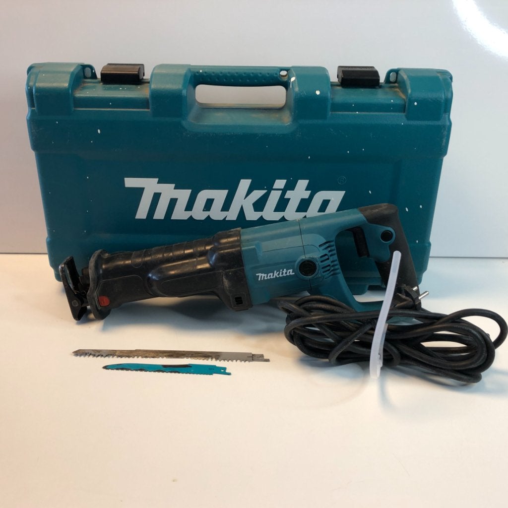 Makita JR3050T Reciprozaag | Nette Staat, Makita, Zo goed als nieuw, Support@makita.com, Makita Corporation, 3-11-8, Sumiyoshi-cho, 
Anjo, Aichi 446-8502
Japan