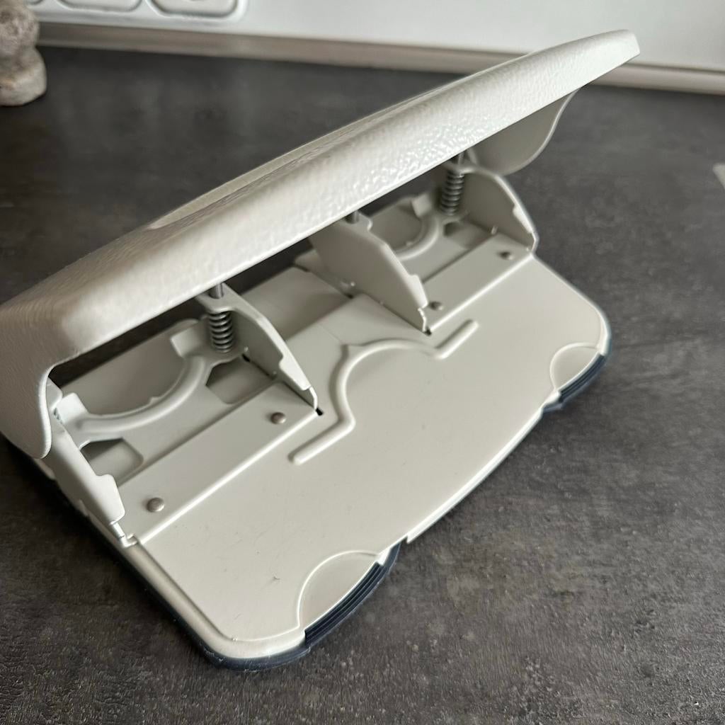 Leitz 5008 Perforator - Wit, Hobby en Vrije tijd, Knutselen, Ophalen of Verzenden, Gebruikt, Overige typen