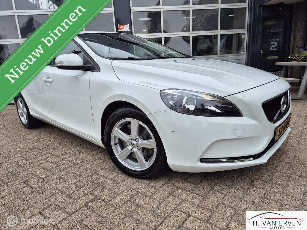 Volvo V40 1.5 T2 Nordic AIRCO CRUISE AUTOMAAT NAP, Start-stop-systeem, 1498 cc, Euro 6, 4 cilinders