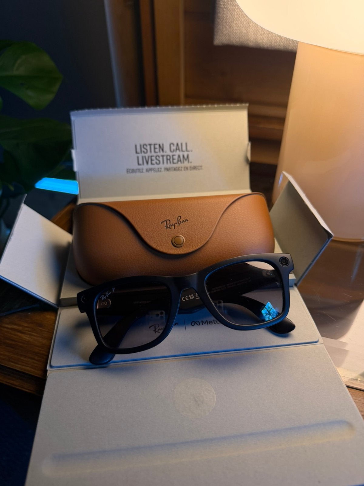 RayBan Meta Wayfarer, Ophalen, Zonnebril, Zwart, Zo goed als nieuw