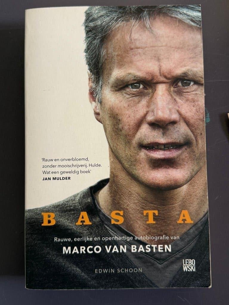 Basta - autobiografie Marco van Basten, Ophalen of Verzenden, Zo goed als nieuw, Balsport