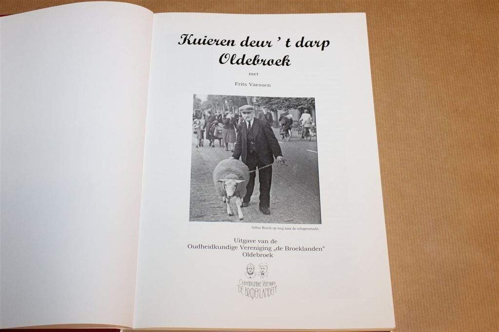 Kuieren deur \'t Darp Oldebroek — Oudheidkundige Studie, Boeken, Verzenden, Zo goed als nieuw