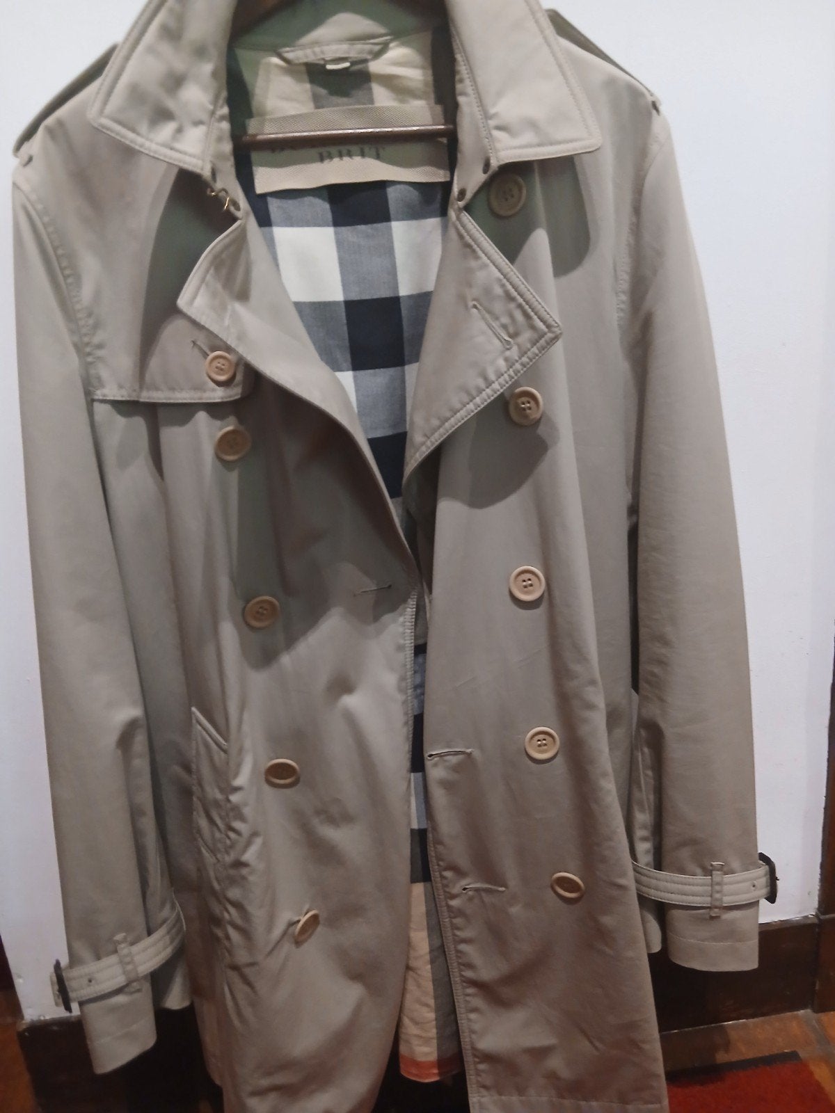 Burberry Brit Trenchcoat Maat M, Maat 48/50 (M), Beige, Ophalen of Verzenden, Zo goed als nieuw