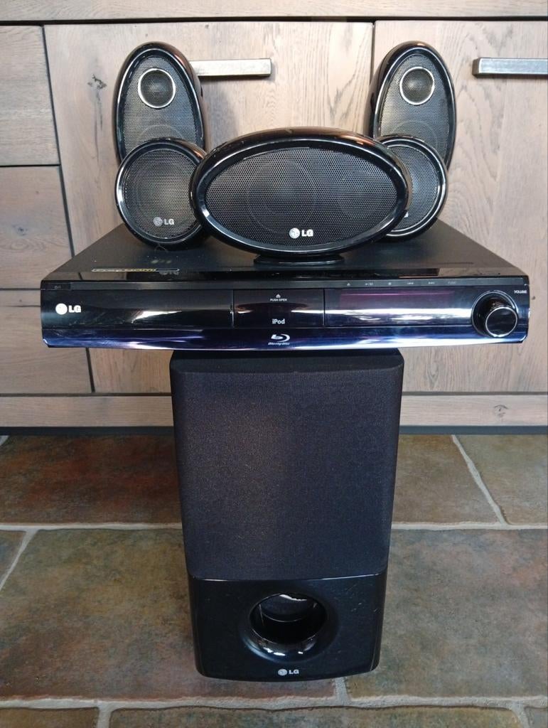 LG Blu-ray Home Cinema, Ophalen of Verzenden, 70 watt of meer, Overige merken, Blu-ray-speler