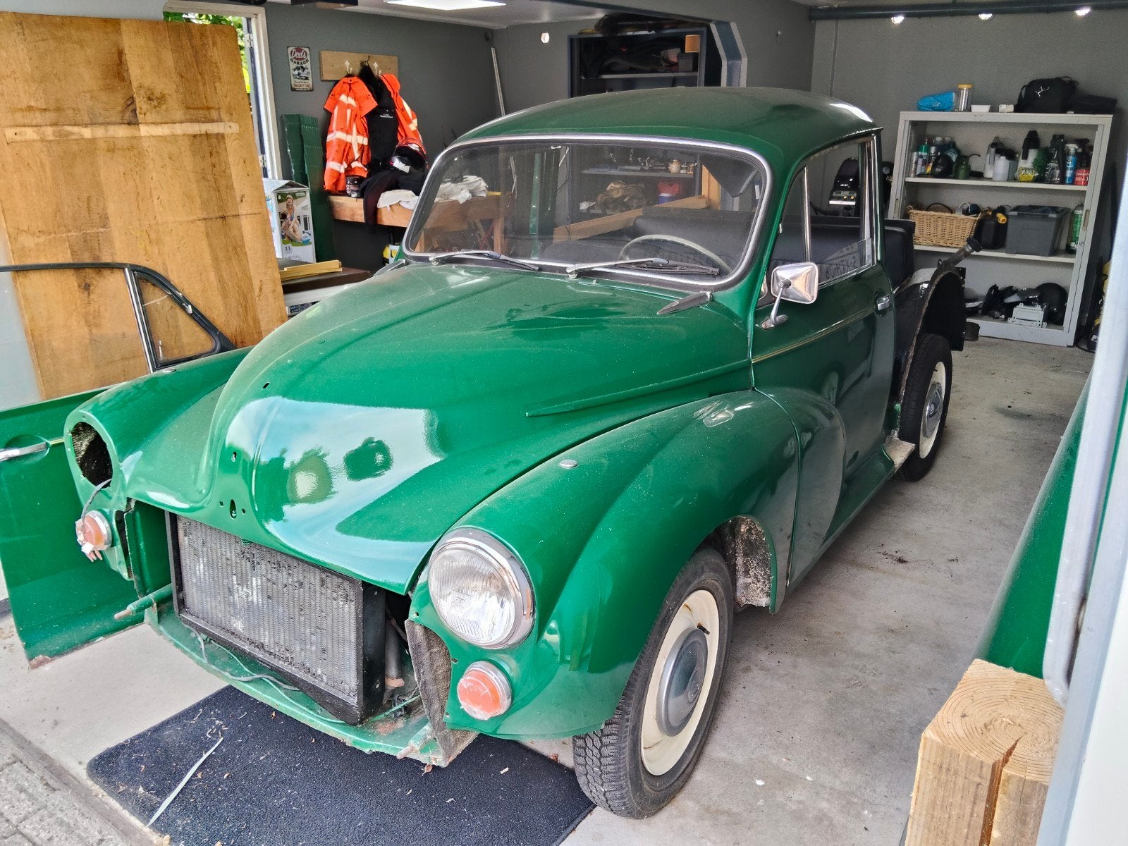 Morris Minor Traveller 1970 (in delen), Auto's, Oldtimers, Zwart, Leder, Stationwagon, Handgeschakeld
