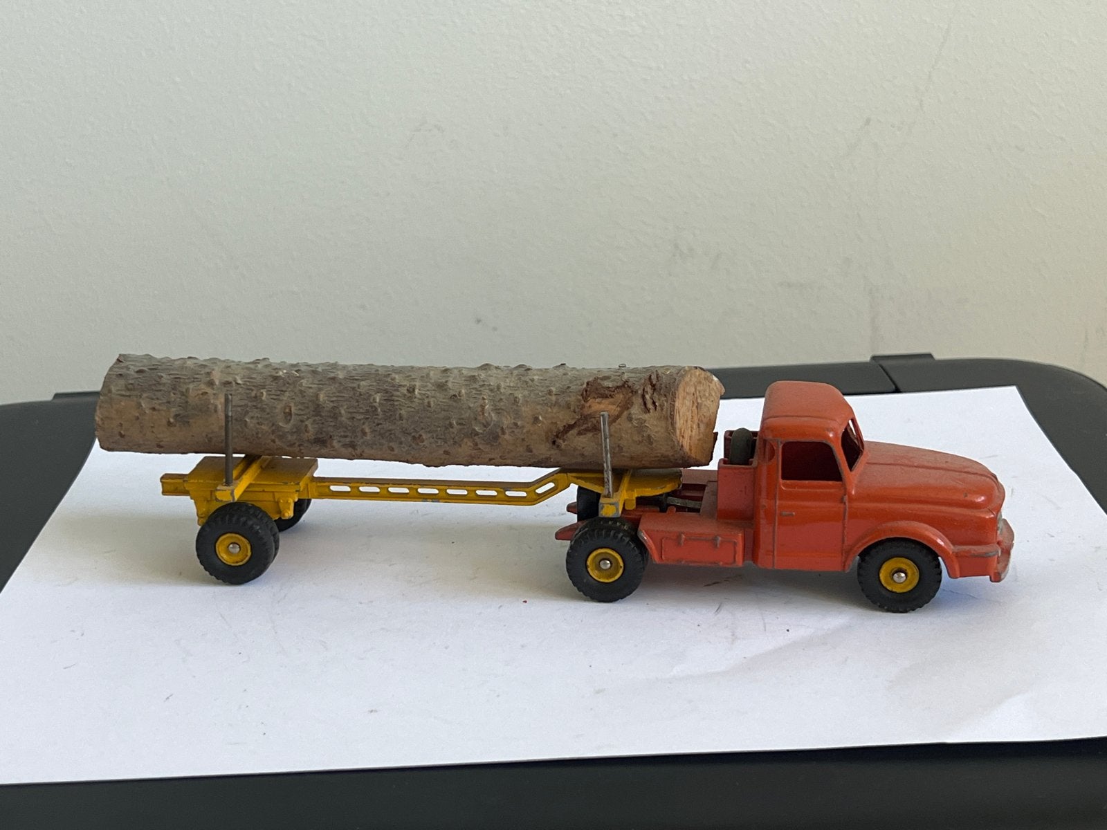 Dinky Supertoys Willeme 36 Vrachtwagen met Houtlading, Overige merken, Gebruikt, 1:32 tot 1:50, Ophalen of Verzenden