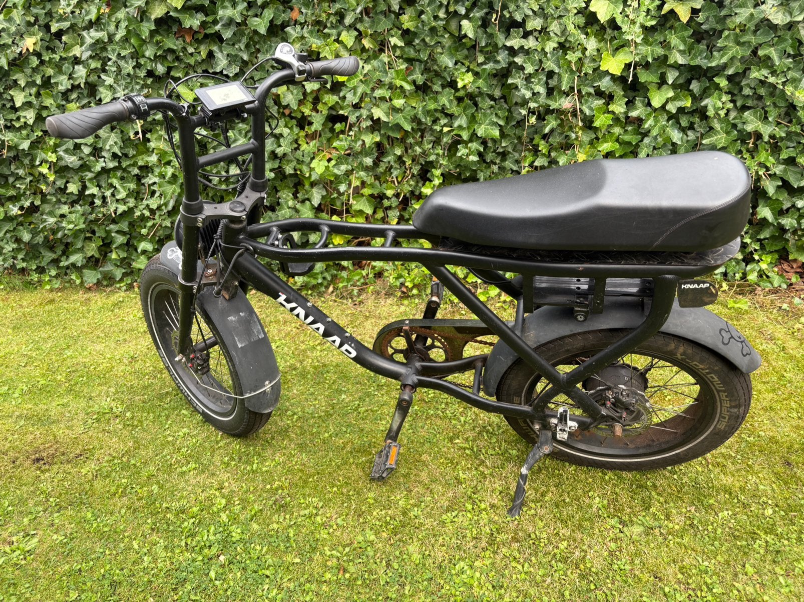 Opknapper - KNAAP AMS Black Edition, Gebruikt, 59 cm of meer, 50 km per accu of meer, Ophalen