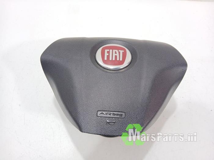 Airbag links (Stuur) van een Fiat Punto Grande
