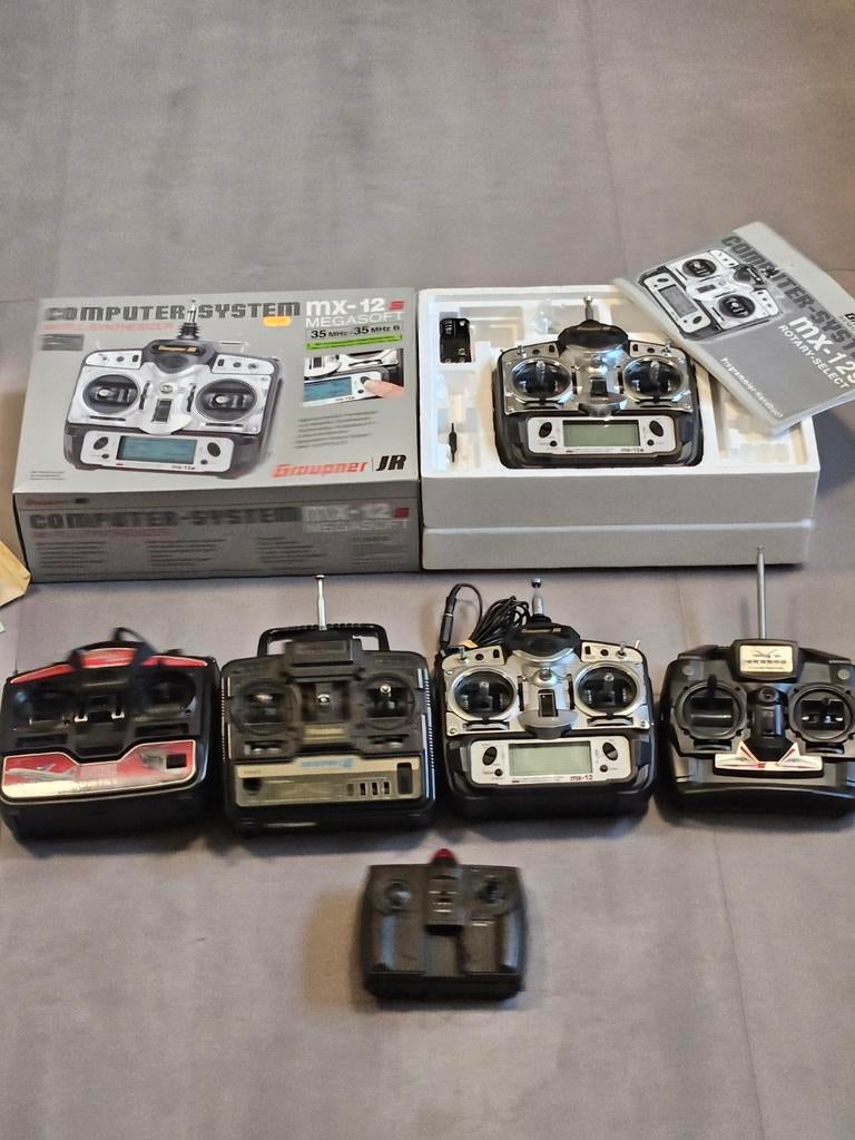 Graupner mx12s, futaba, lexors remote controllers, Ophalen of Verzenden, 1:72 tot 1:144, Overige merken