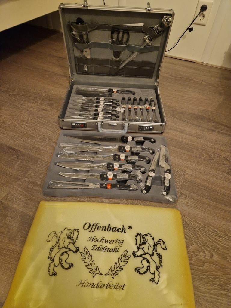 Offenbach Solingen koks messenset 24-delig nieuw in Koffer, Huis en Inrichting, Keuken | Bestek, Ophalen of Verzenden, Nieuw, Rvs of Chroom