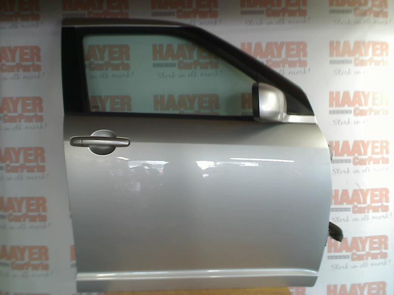 Portier Rechts Voor Suzuki Swift (ZA/ZC/ZD1/2/3/9) 2005, Gebruikt, Suzuki Deutschland GmbH, Deur, Kontakt@suzuki.de