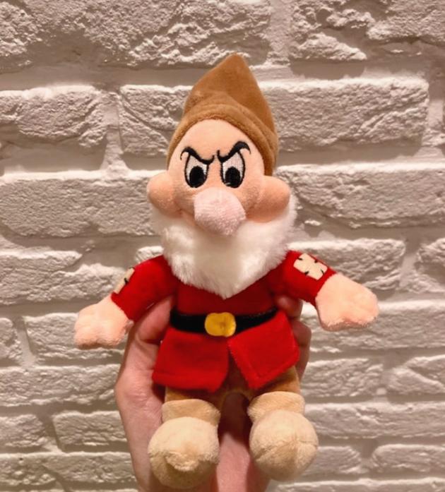 Nieuwe knuffel dwerg Grumpy, Ophalen of Verzenden, Nieuw, Overige typen
