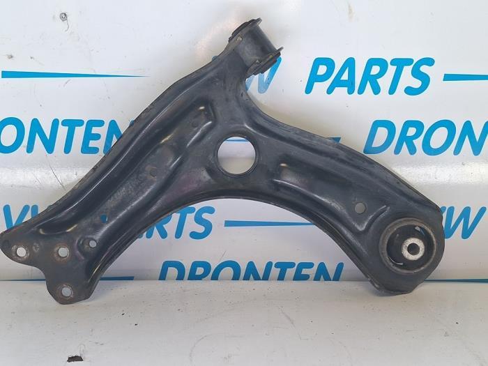 Draagarm rechts-voor van een Skoda Fabia, Gebruikt, -, Verzenden, -