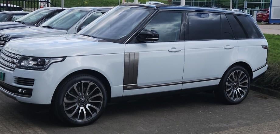 Land Rover Range Rover 3.0 Sdv6 Hybrid 354pk Aut LWB 2017, Auto's, Automaat, 2993 cc, 3000 kg, Wit